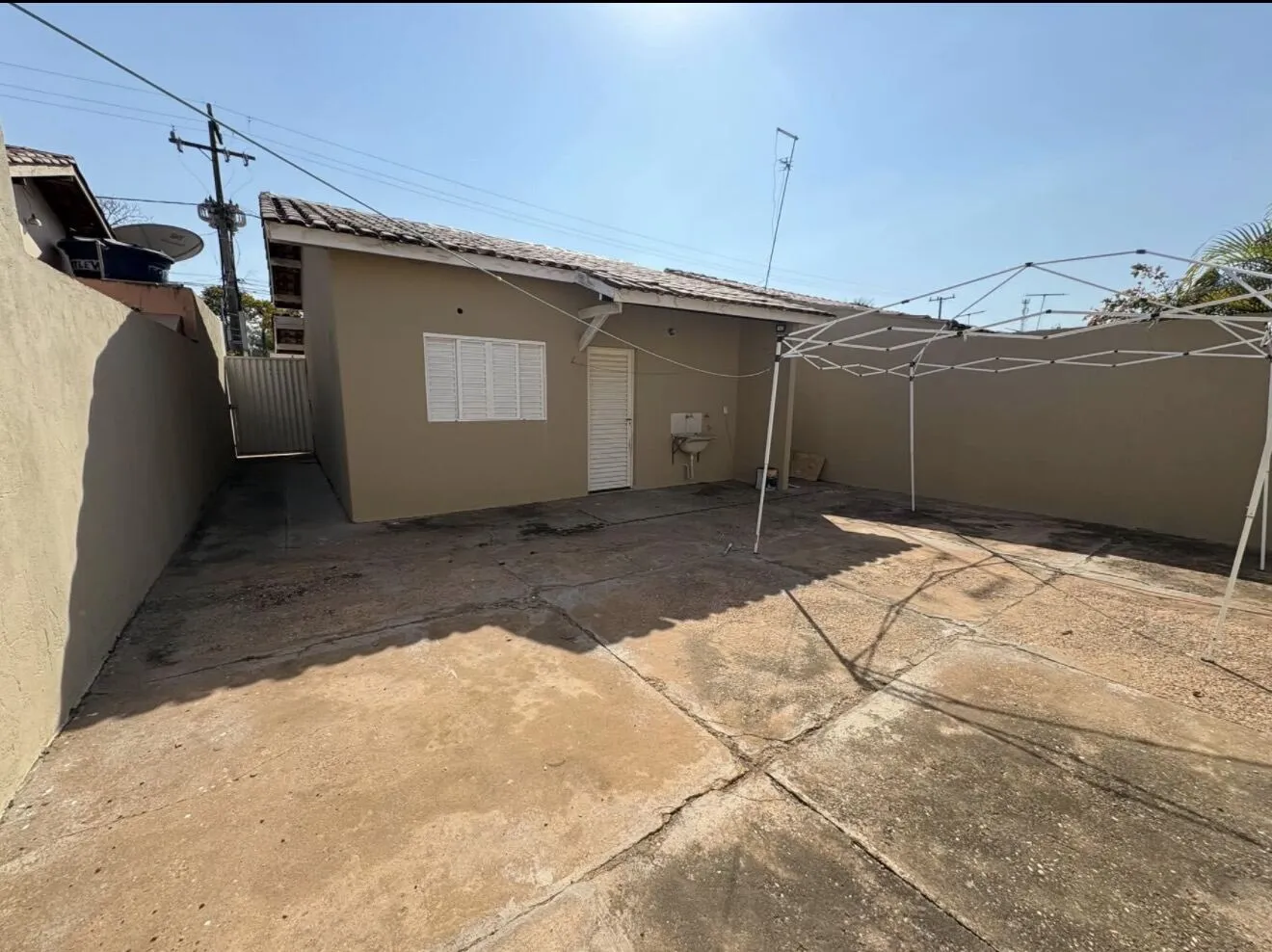 Foto do imóvel Casa 2 quartos Condomínio Flor do Cerrado Bairro Tijucal em Avenida Doutor Meirelles