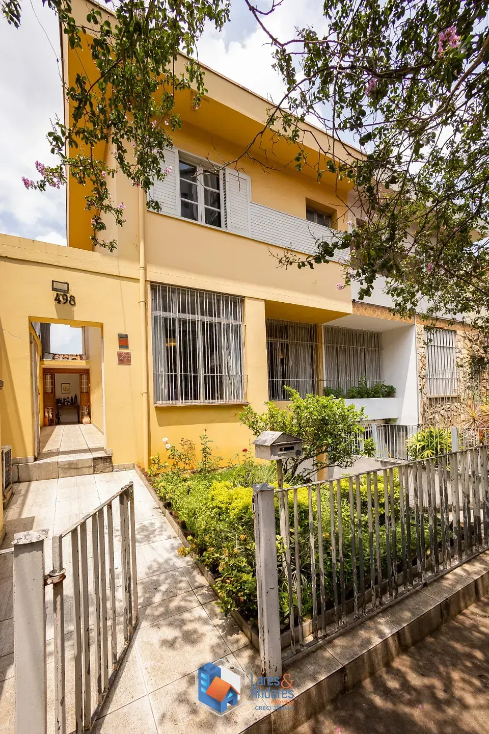 Imagem Casa para venda em Vila Madalena com 5 quartos, sendo 2 suítes, 256m²