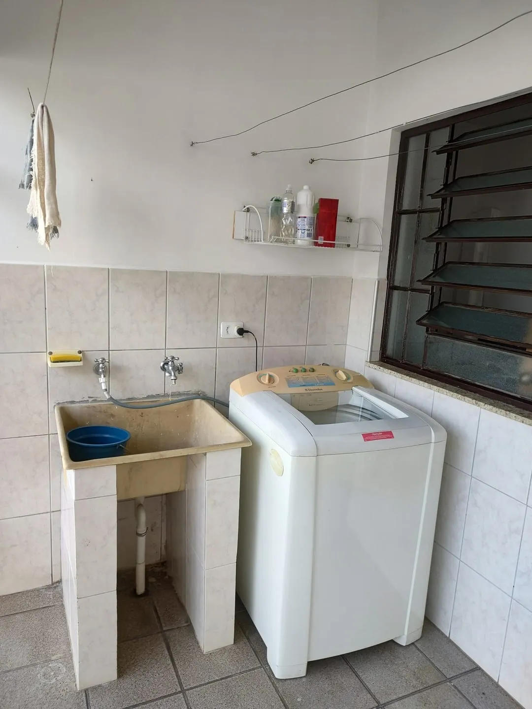 Imagem Casa à venda 3 Quartos, 1 Suite, 6 Vagas, 432.28M², Vila São Geraldo, Taubaté - SP | Residencial São Charbel