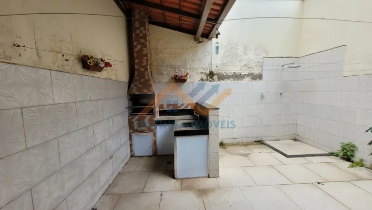 Imagem Casa de 3 quartos no bairro Residencial Bethânia - Santana do Paraíso