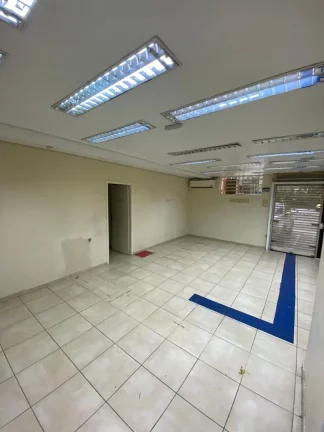 Imagem Excelente salão Av Corifeu