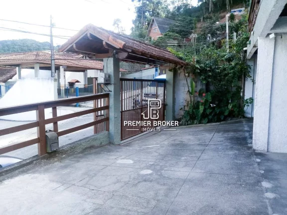 Imagem Casa à venda, 86 m² por R$ 390.000,00 - Vale do Paraíso - Teresópolis/RJ