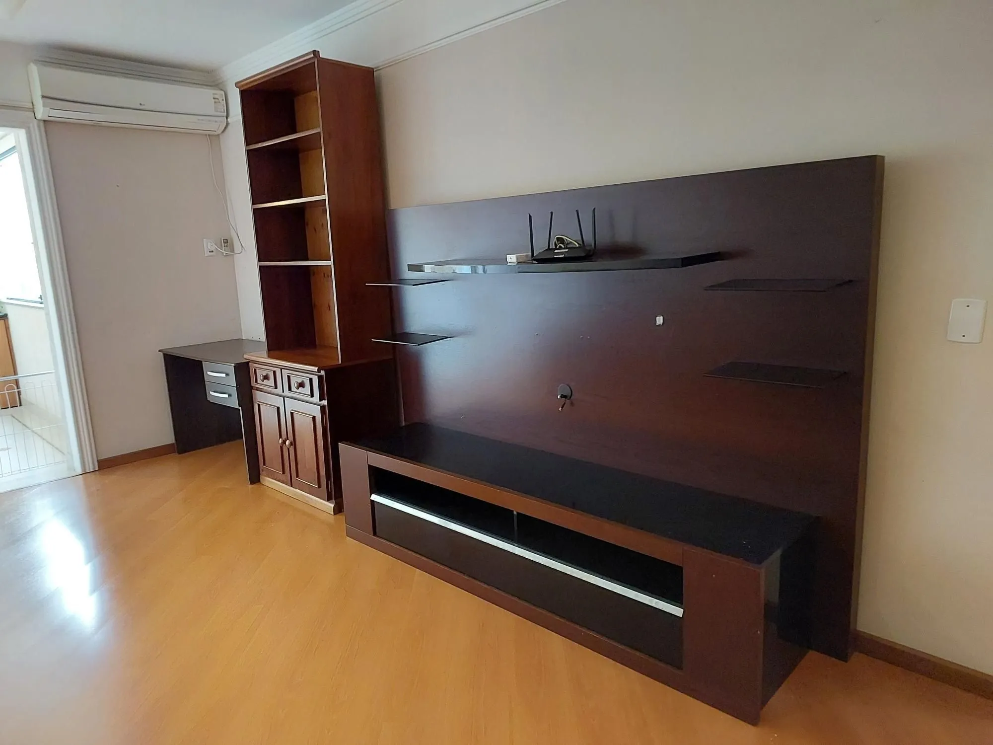 Imagem Apartamento com 2 dormitórios no Bairro Partenon
