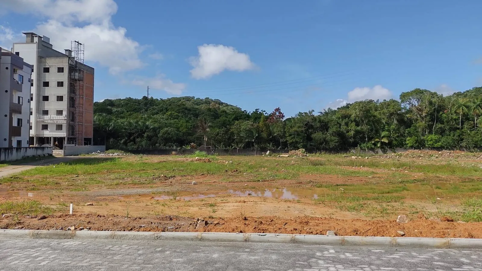 Imagem Terreno - Área industrial, para Venda em Camboriú/SC