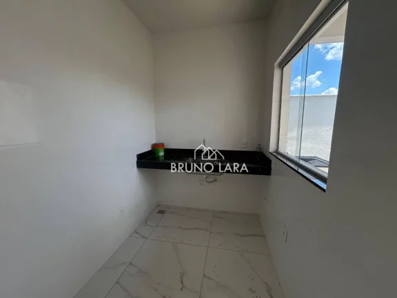 Imagem Casa à Venda em Betim, no Bairro Tiradentes