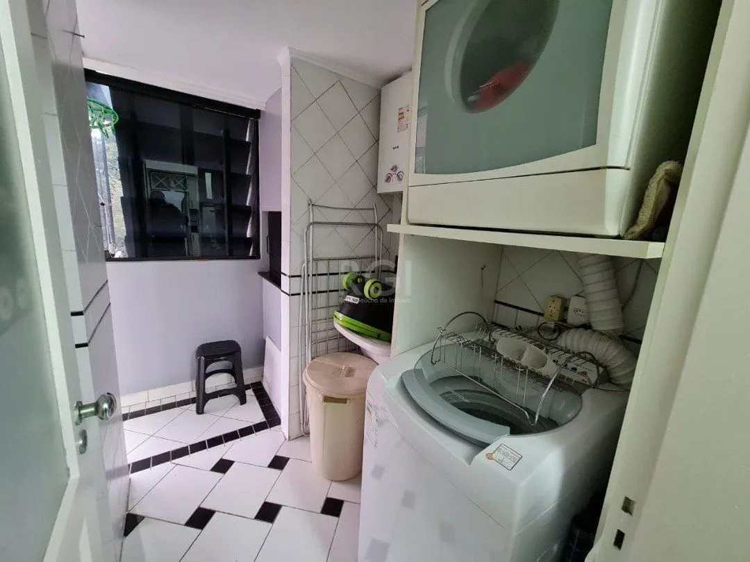 Imagem Apartamento para Venda - 94.67m², 3 dormitórios, sendo 1 suites, 1 vaga - Menino Deus