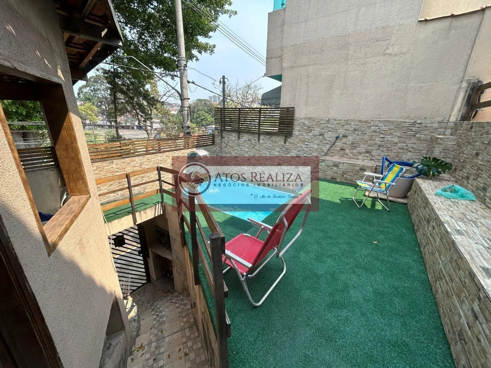 Imagem VENDO 2 SOBRADOS COM 5 DORMITÓRIOS, ESCRITÓRIO, ÁREA GOURMET, COZINHA COM ILHA CENTRAL E PLANEJADOS, AO LADO DO METRO JABAQUARA. TERRENO 300m2.