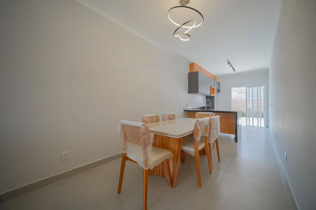 Imagem Casa 3 quartos à venda, 95 m² por R$ 680.000 - Lago dos Pássaros - Cotia/SP