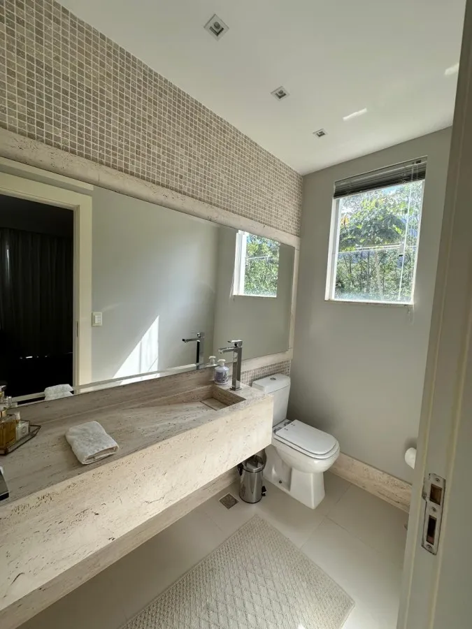 Imagem Casa em Condomínio para Venda em Petrópolis / RJ no bairro Mosela