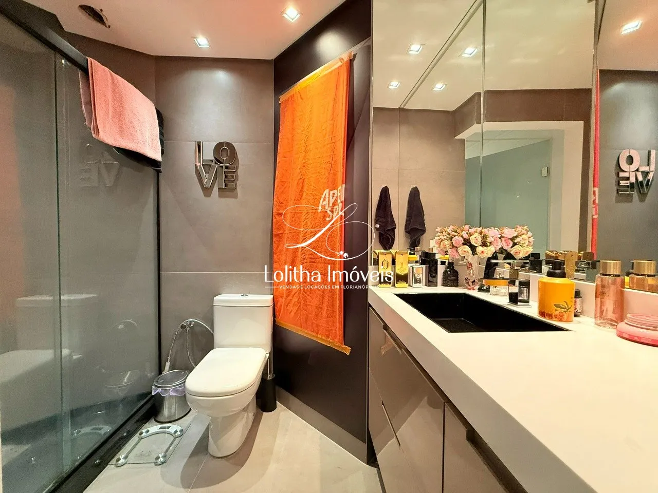 Imagem APARTAMENTO DE 2 DORMITÓRIOS, SENDO 1 SUÍTE À VENDA NO ITACORUBI - FLORIANÓPOLIS/SC