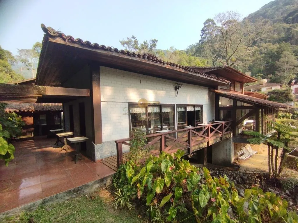 Imagem Casa para Venda em Teresópolis / RJ no bairro Parque do Ingá