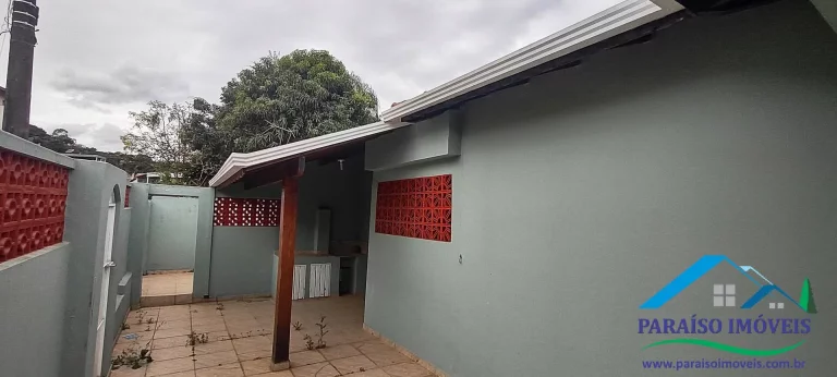 Casa Residencial ou Comercial com 3 quartos em Cambuí MG em Rua Osório Marques