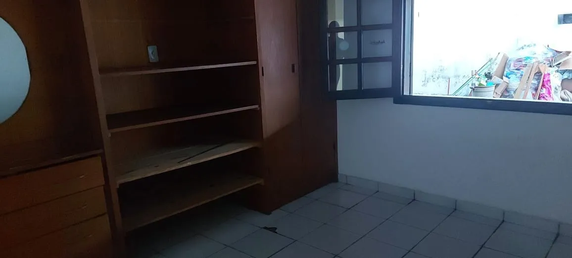 Imagem Casa à Venda, Conjunto Residencial Araretama, Pindamonhangaba, SP
