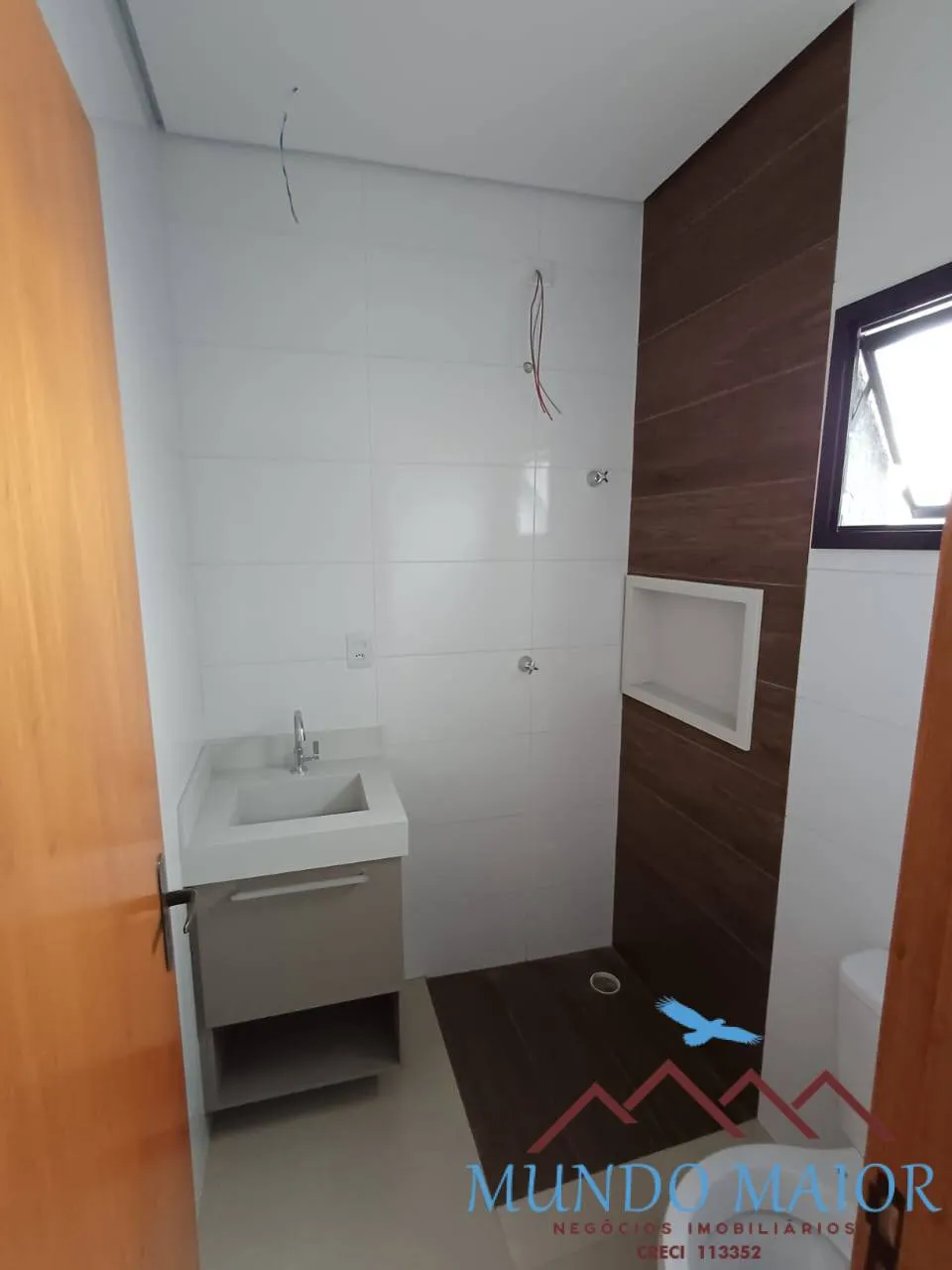 Imagem Cobertura e Apto Novos com Acabamento Alto qualidade - 2 Dorms com Suite!