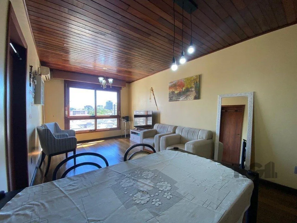 Imagem Cobertura Duplex para Venda - 269,97², 3 dorm, 1 suite, 2 vagas - Menino Deus