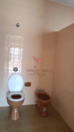 Imagem Vendo Sobrado com vocação comercial na Cidade se São Pedro-SP