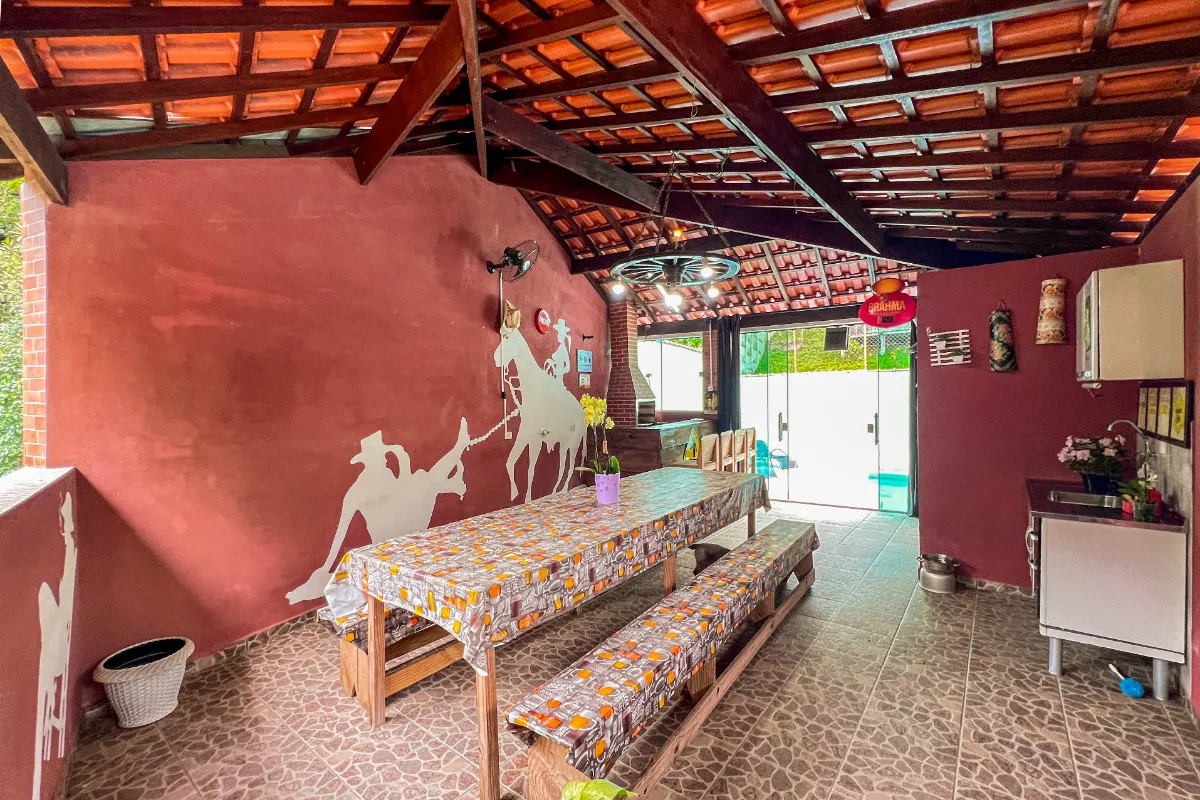 Imagem Casa para venda em Tanque Caio com 6 quartos, 377m2