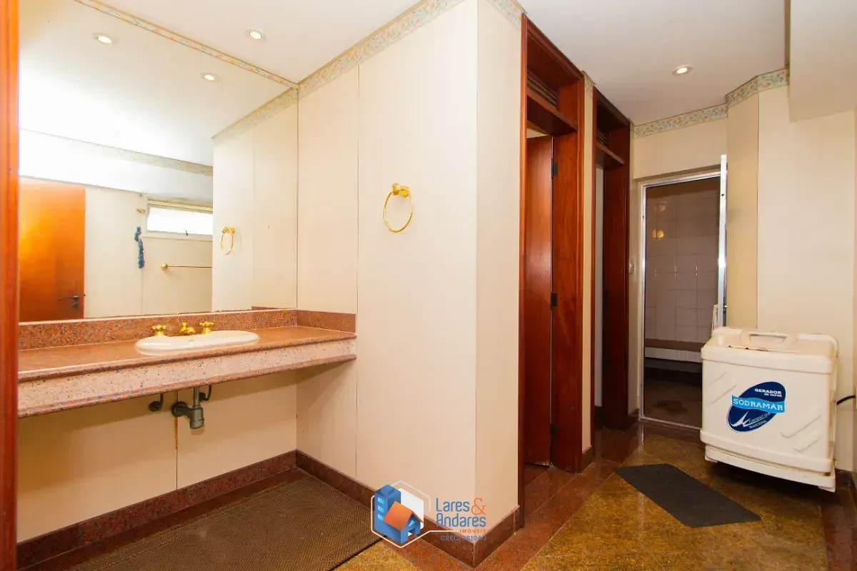 Imagem Cobertura para venda em Santo Amaro com 7 quartos, sendo 4 suítes, 623m²