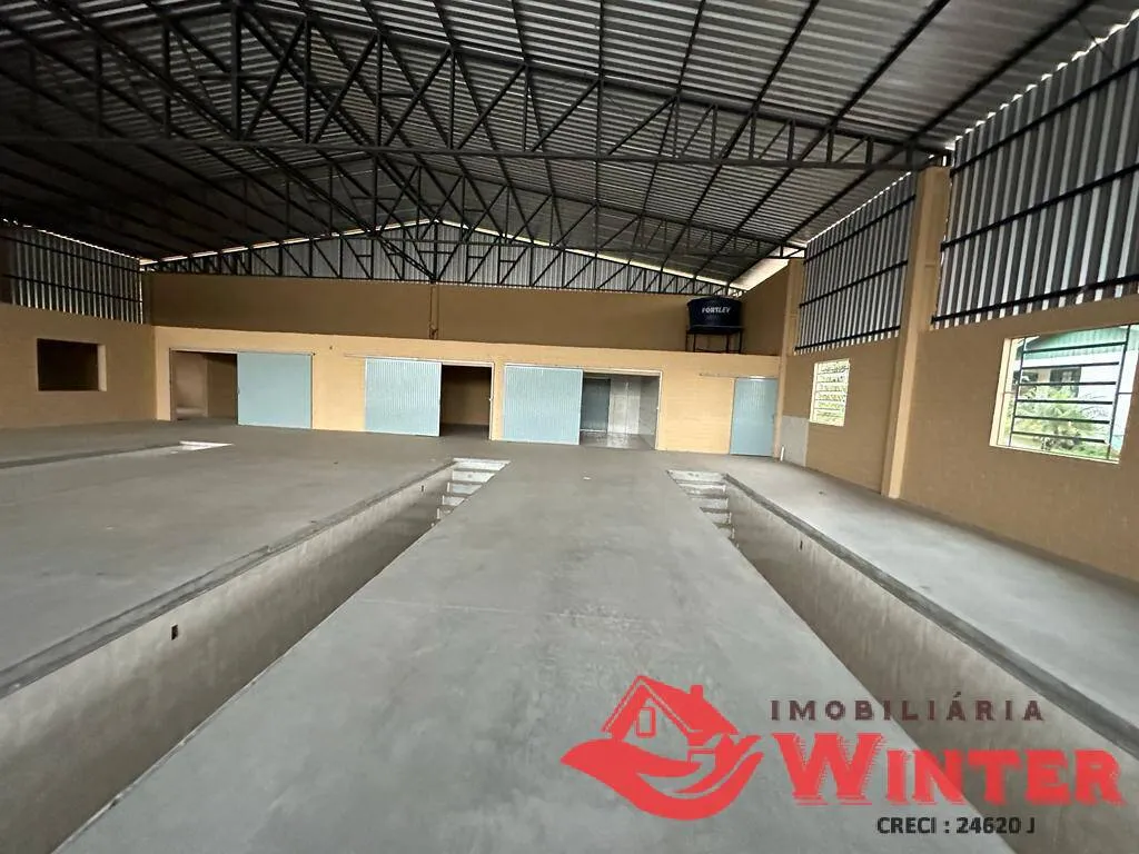 Imagem Pavilhão com 720m2 em frente a RS 452.