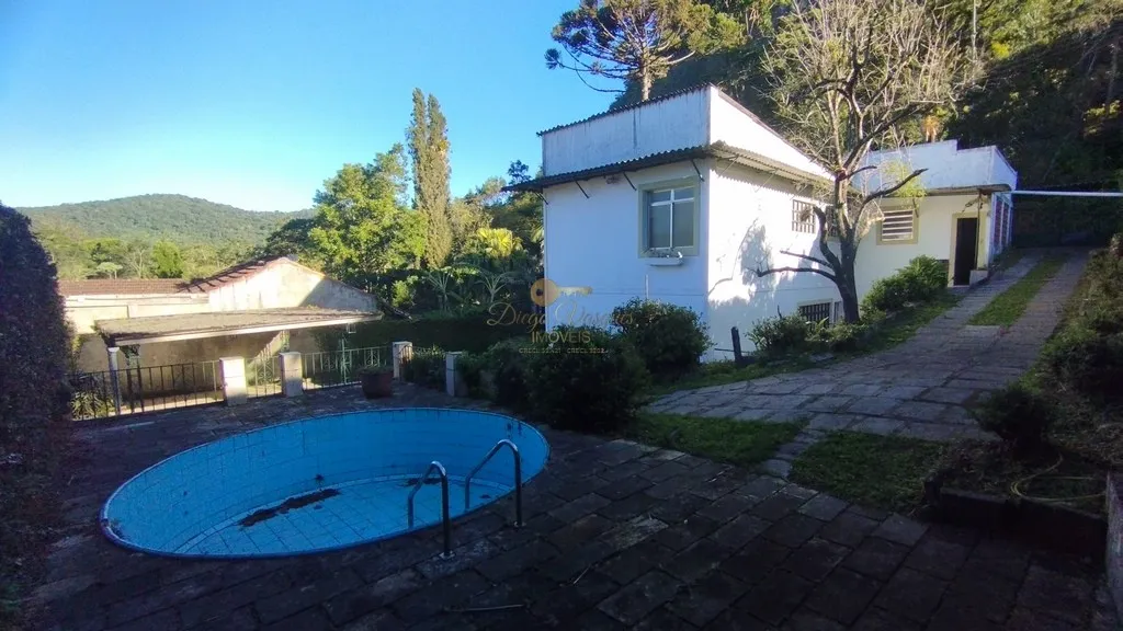 Imagem Casa para Venda em Teresópolis / RJ no bairro Soberbo
