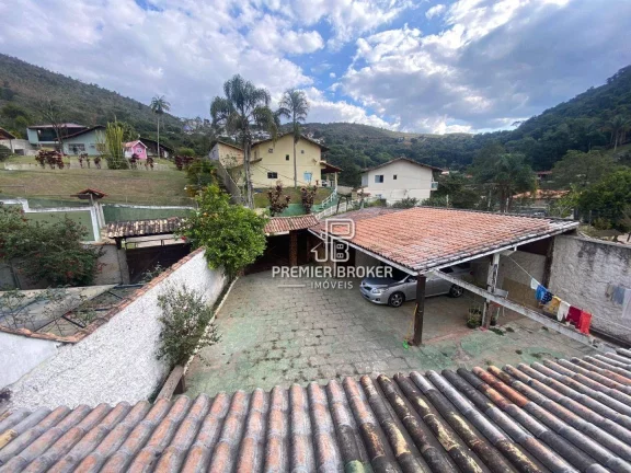 Imagem Casa à venda, 264 m² por R$ 740.000,00 - Albuquerque - Teresópolis/RJ