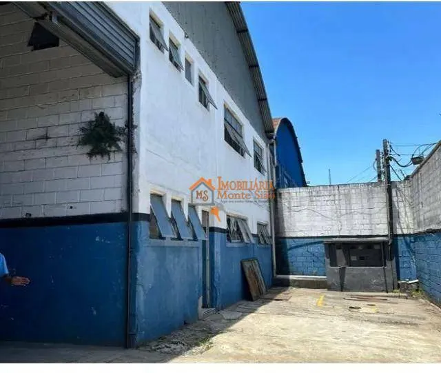 Imagem Galpão à venda, 750 m² por R$ 2.980.000,00 - Bonsucesso - Guarulhos/SP