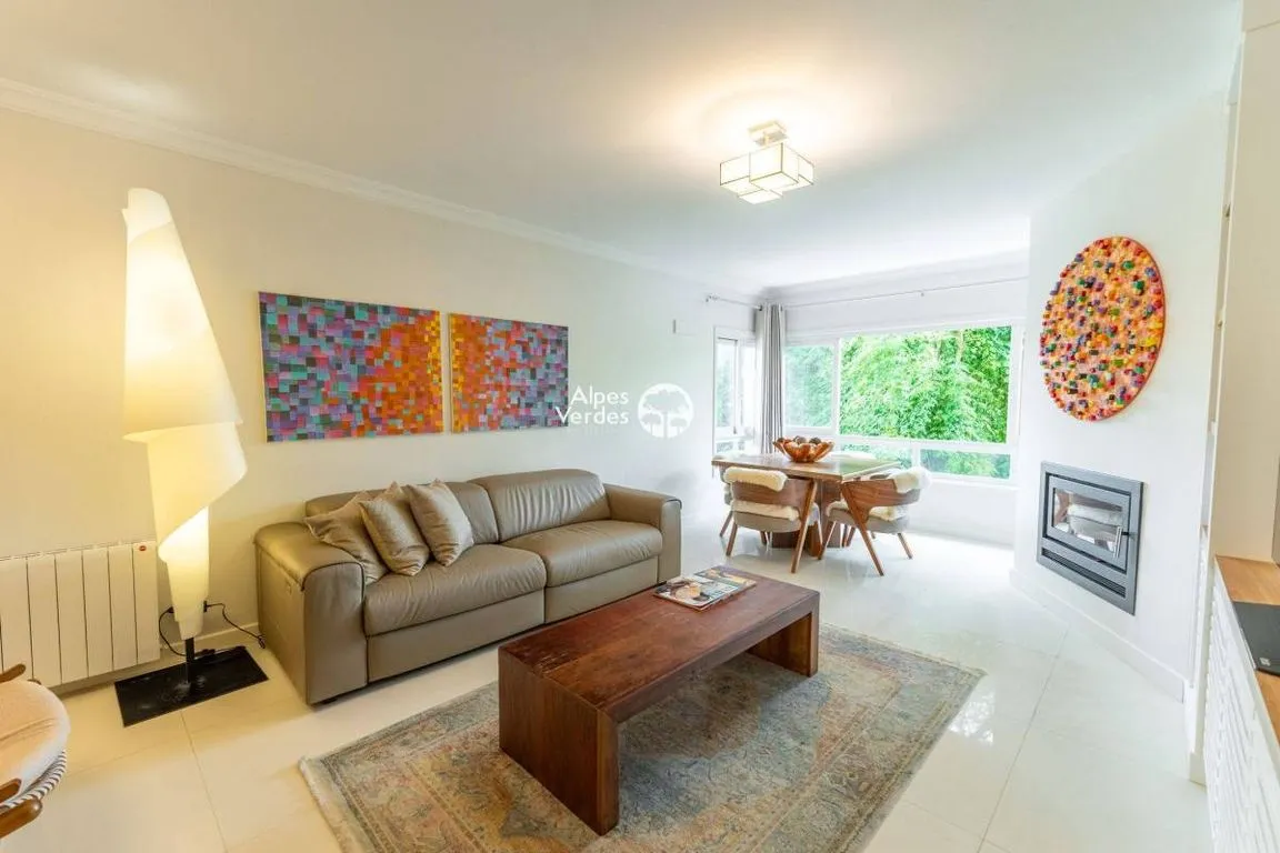 Imagem Vende-se Apartamento em Gramado, Bairro Bavária, com 3 quartos