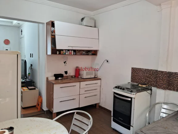Imagem Apartamento térreo de fundos de 1 dormitório para reforma em Santos no Embaré à venda por R$ 325.000,00