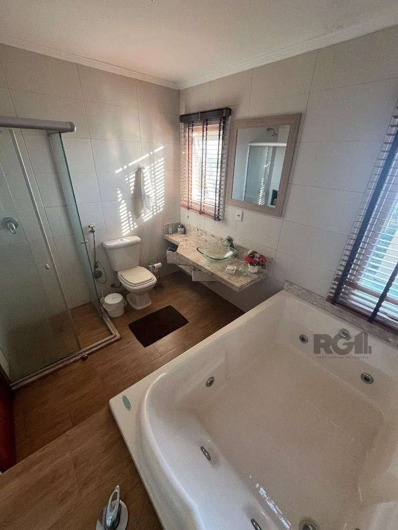 Imagem Sobrado com vista para o Rio, 3 quartos, suite, pátio - Guarujá