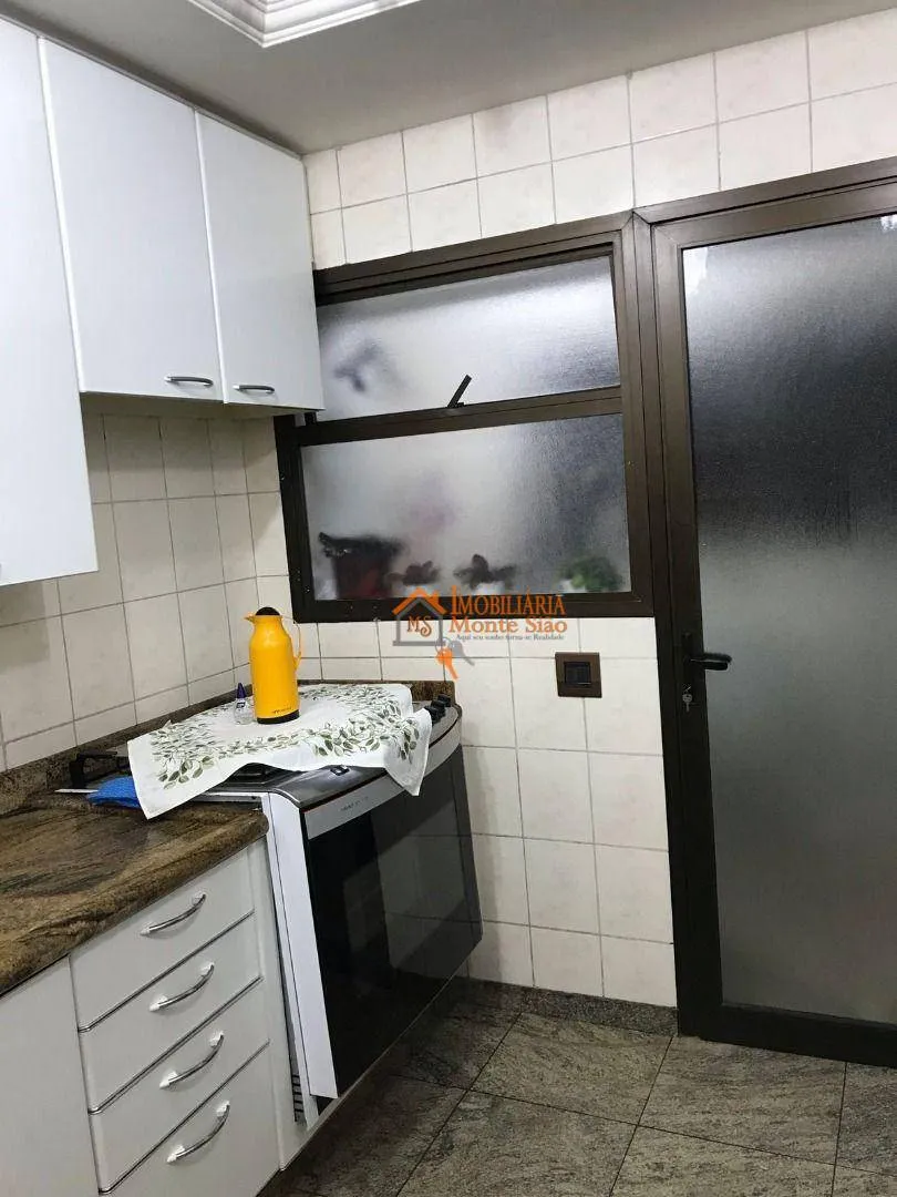 Imagem Apartamento com 3 dormitórios à venda, 230 m² por R$ 1.170.000,00 - Vila Galvão - Guarulhos/SP