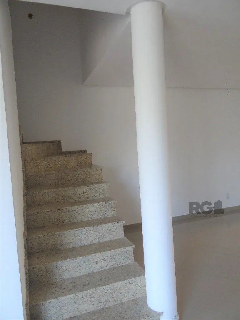 Imagem Casa / sobrado no Condomínio Verdes Campos de 3 dormitórios DESOCUPADA