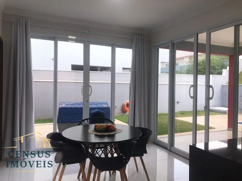 Foto do imóvel: Casa à venda em condomínio com 3 suítes e 175m² em Vinhedo-SP, no Condomínio Morada do Bosque. em Condomínio Residencial Morada do Bosque