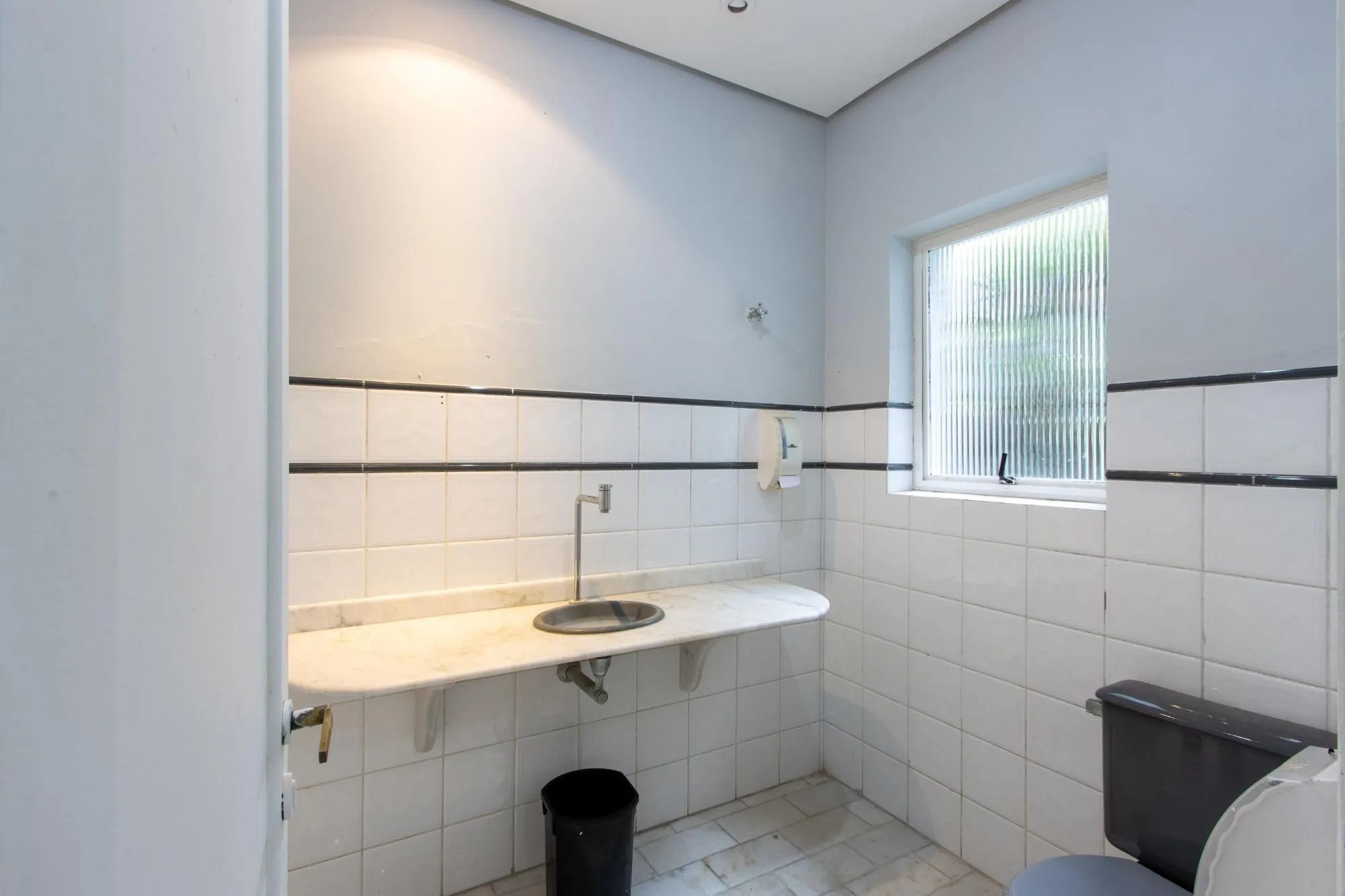 Imagem Casa Comercial para Venda - 231m², 0 dormitórios, Centro Histórico
