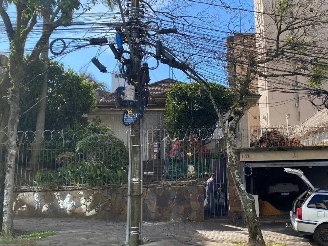 Imagem Casa a venda Bairro Higienópolis / 2 dorm / 2 vagas