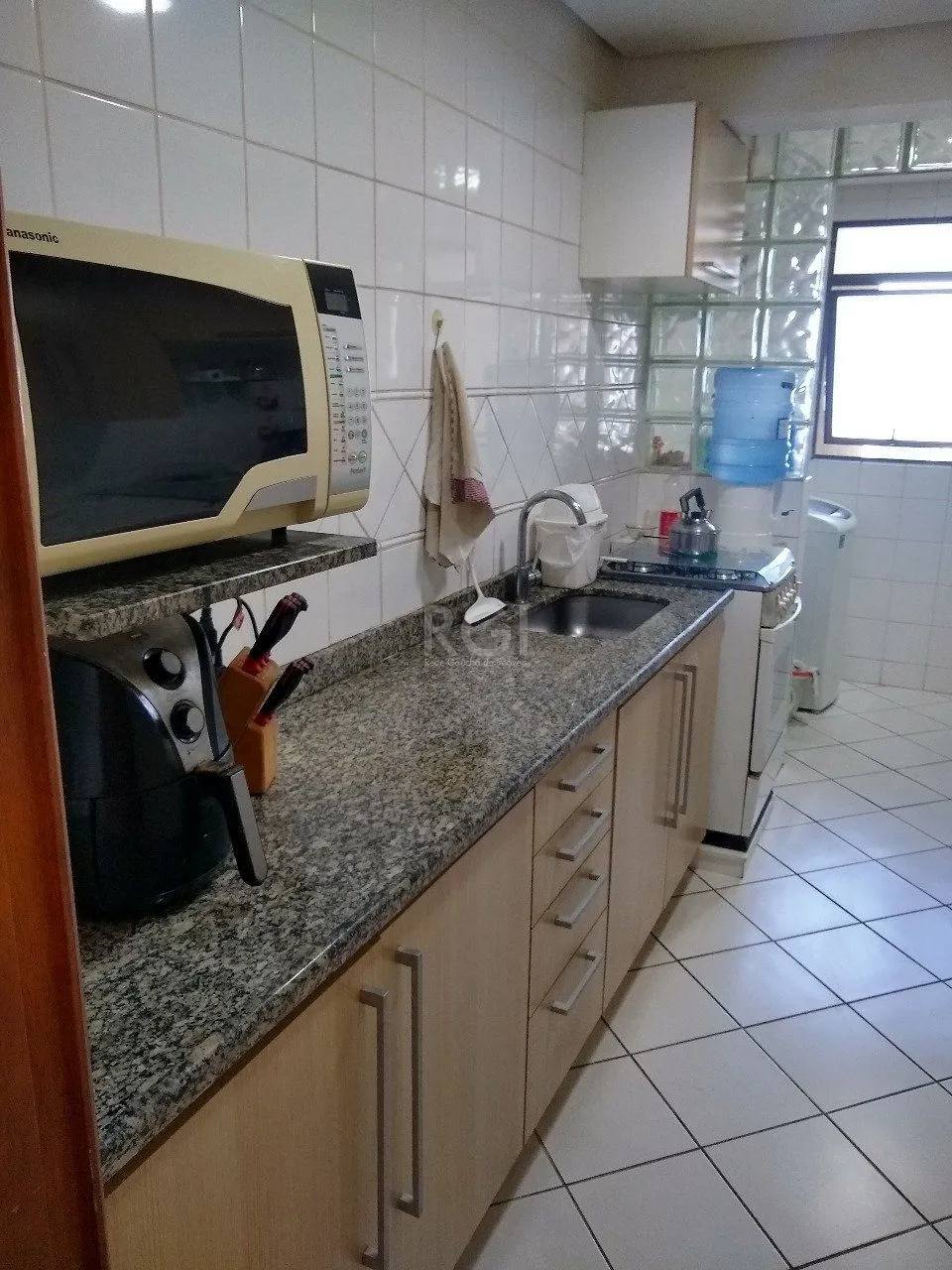 Imagem Apartamento para Venda - 100.49m², 3 dormitórios, sendo 1 suites, 2 vagas - Tristeza
