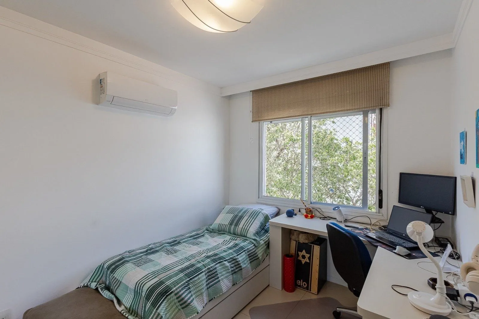 Imagem Apartamento 84m² 2 suítes 2 vagas no Petrópolis
