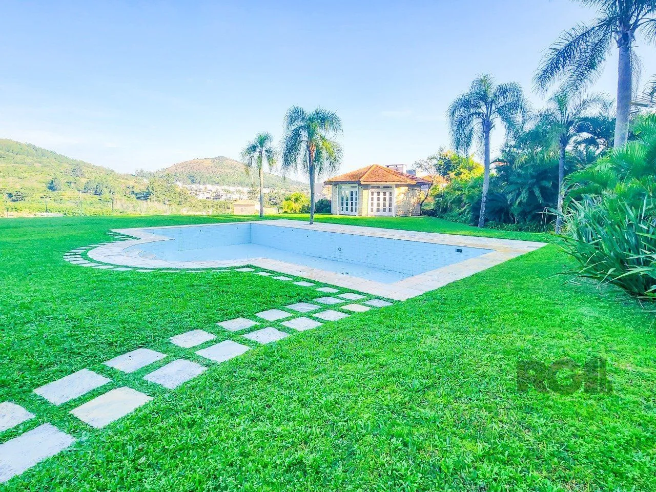 Imagem Casa de Fazenda com 1.318m²