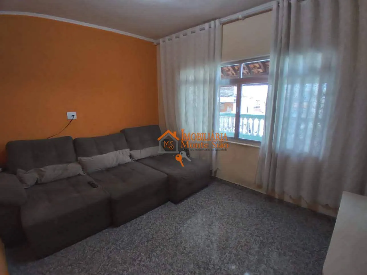 Imagem Casa com 6 dormitórios à venda, 270 m² por R$ 800.000,00 - Jardim Moreira - Guarulhos/SP