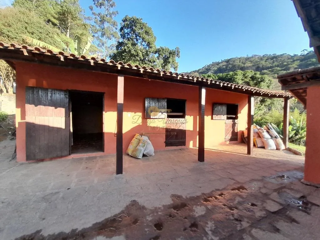 Imagem Casa para Venda em Teresópolis / RJ no bairro Córrego das Pedras