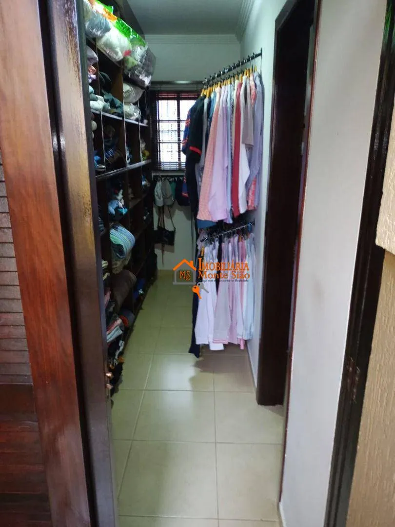 Imagem Sobrado com 3 dormitórios à venda, 131 m² por R$ 954.000,00 - Jardim Santa Clara - Guarulhos/SP