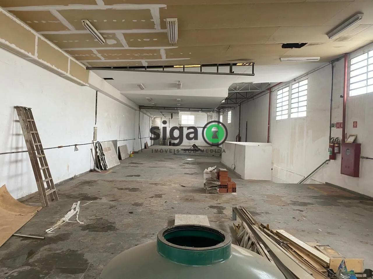 Imagem GALPÃO COMERCIAL PARA VENDA E LOCAÇÃO, 1.032 m² - CIDADE ADEMAR ZONEAMENTO ZEIS-I