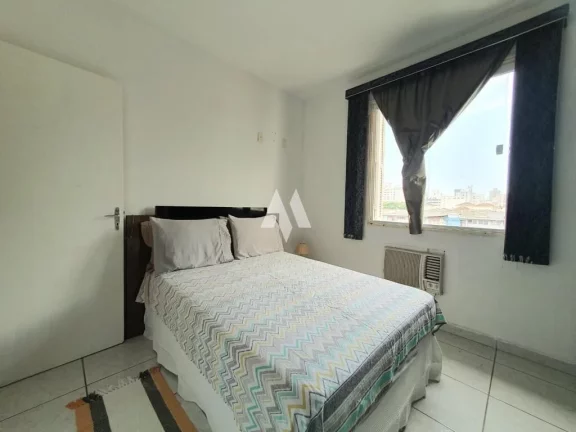Imagem Apartamento á Venda - 2 dormitórios, 1 vaga de garagem - Marapé - Santos