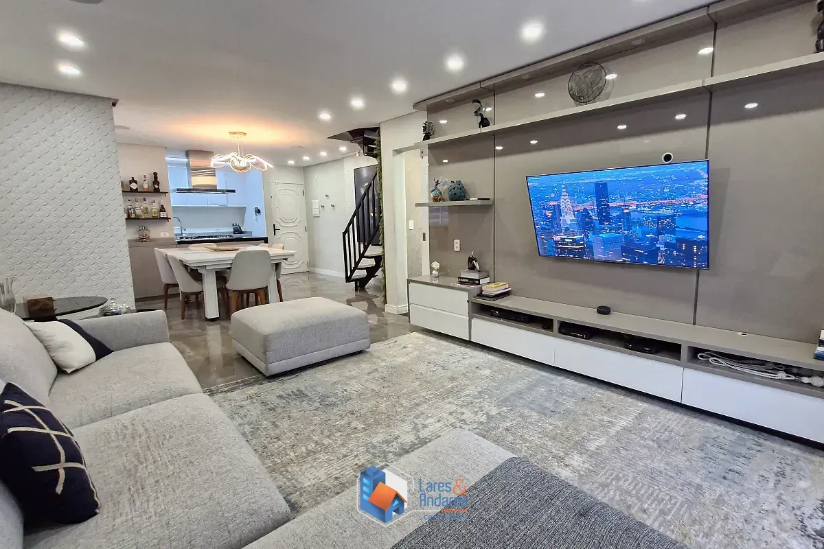 Imagem Triplex para venda em Santana com 2 quartos, sendo 2 suítes, 112m²