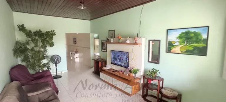 Imagem Casa TÉRREA com Piscina em via Pública à venda na Aruana, Aracaju/SE.