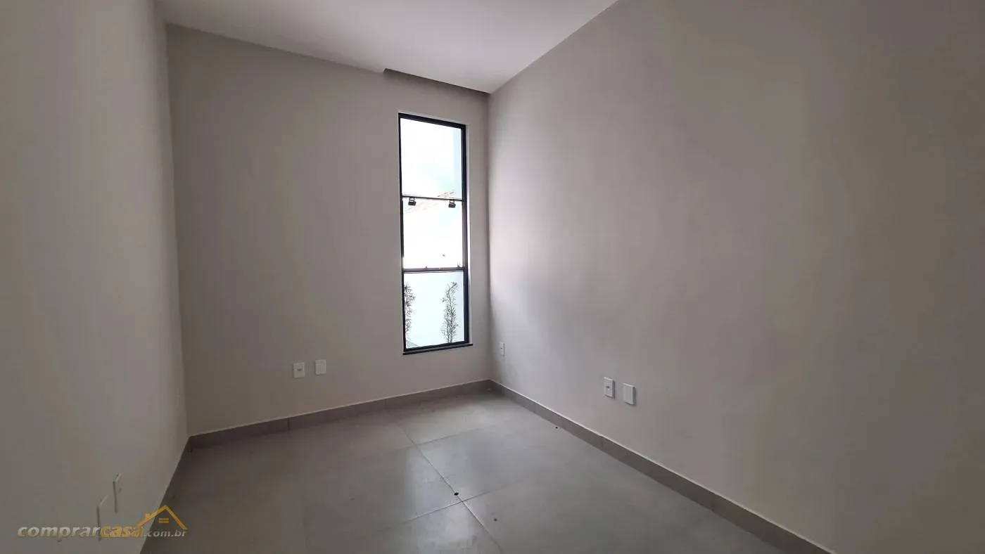 Imagem Casa para Venda em Cabo Frio / RJ no bairro Vila do Peró