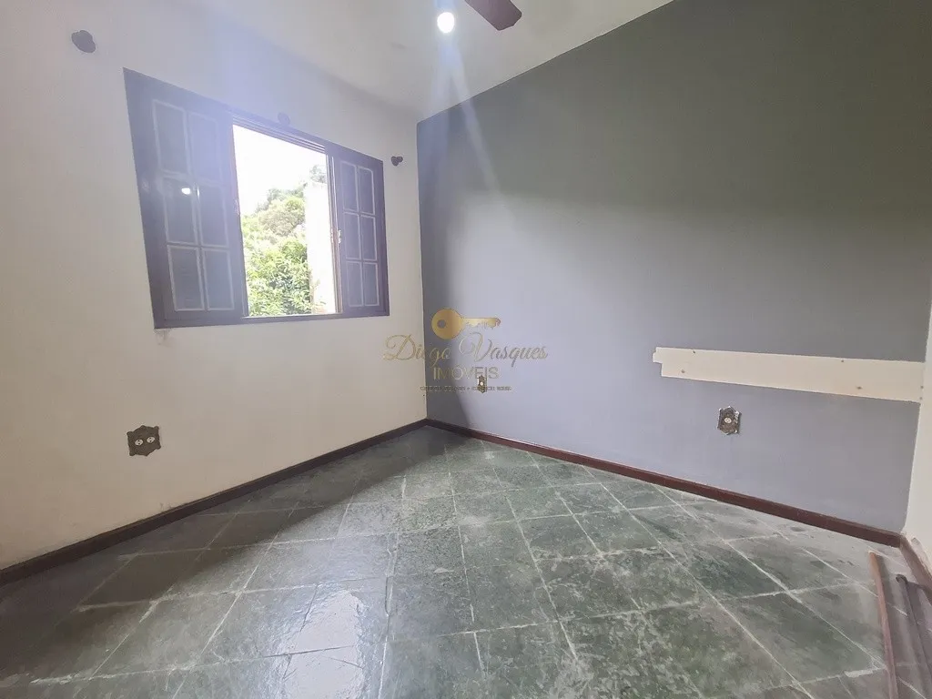 Imagem Casa para Venda em Teresópolis / RJ no bairro Pessegueiros