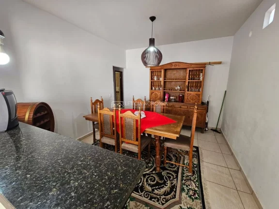 Imagem Casa à Venda