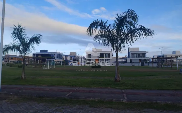 Imagem Casa à venda com 3 quartos 3 suítes, 178,06m² em Rio Tavares Florianópolis