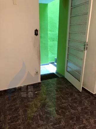 Imagem Casa de 3 dormitórios sendo 3 suítes, 5 banheiros, 2 vagas, com 202m² Jardim São Caetano, São Caetano do Sul