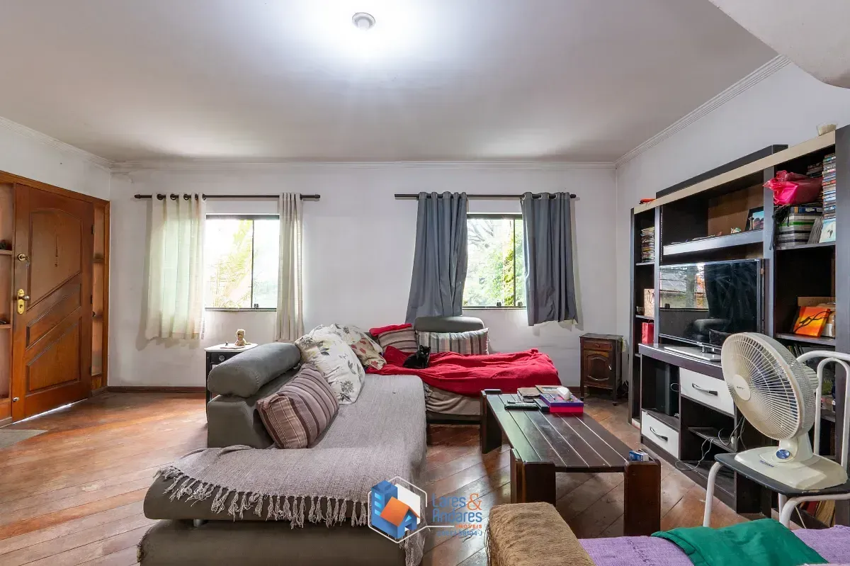 Imagem Casa para venda em Rolinópolis com 4 quartos, sendo 2 suítes, 230m²